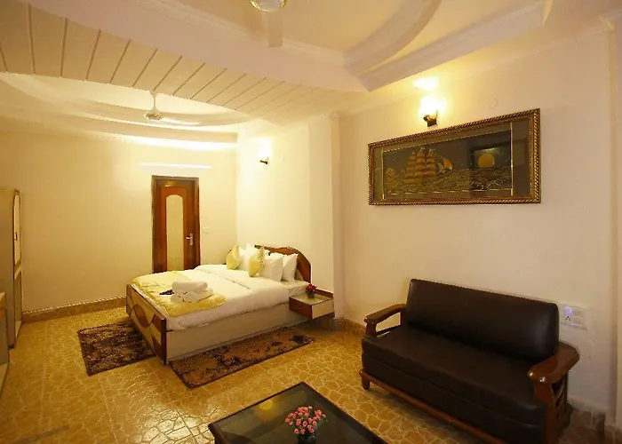 Queen Suite